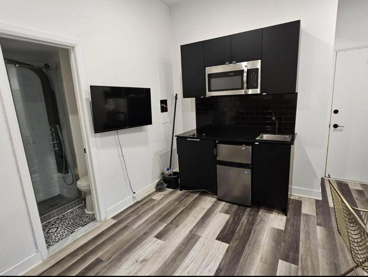 In Heart Of Apartment Montreal